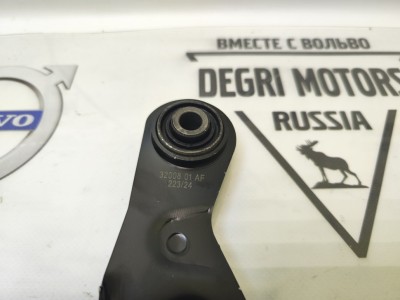 Верхний рычаг задней подвески \\ VOLVO C30,S40,V50 \\ LEMFORDER 32008 01