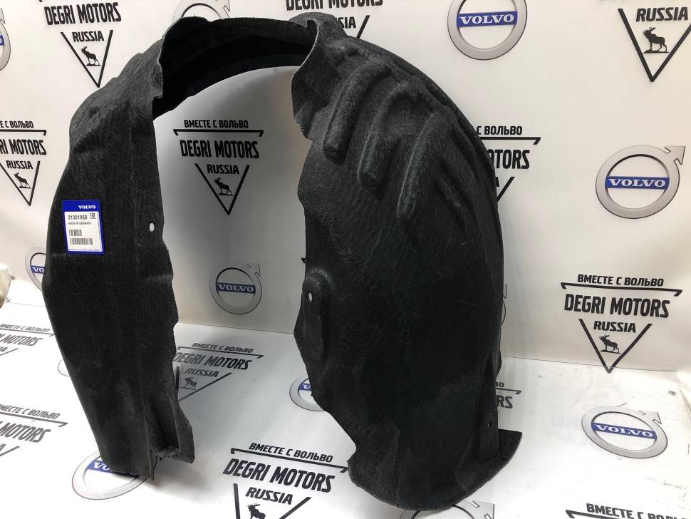 Подкрылок передний правый VOLVO V40 cross country \\ VOLVO Original 31301959