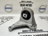 Опора ДВС верхняя VOLVO S60, V70II, XC70, S80, XC90 \\ HUTCHINSON 524824