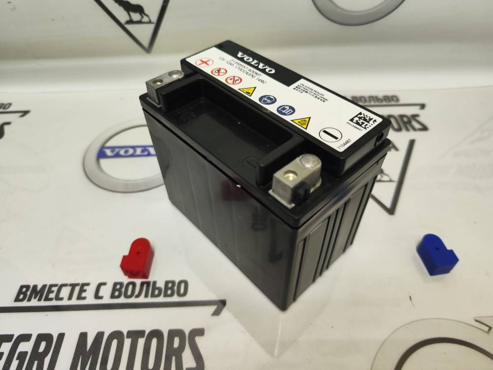 Аккумуляторная батарея вспомогательная АКБ 12V 10Ah 170A \\ VOLVO Original 31358957