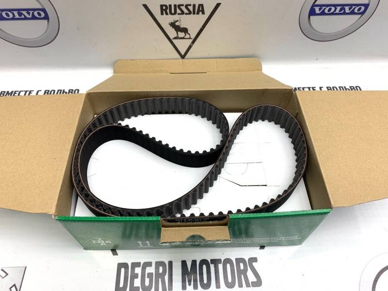 Комплект для ремонта ГРМ VOLVO C30 S40 V50 S60 S60 II S80 S80II V70 II XC70 XC60 ХС90 \\ 5 цилиндров дизель \\ INA 530 0582 10