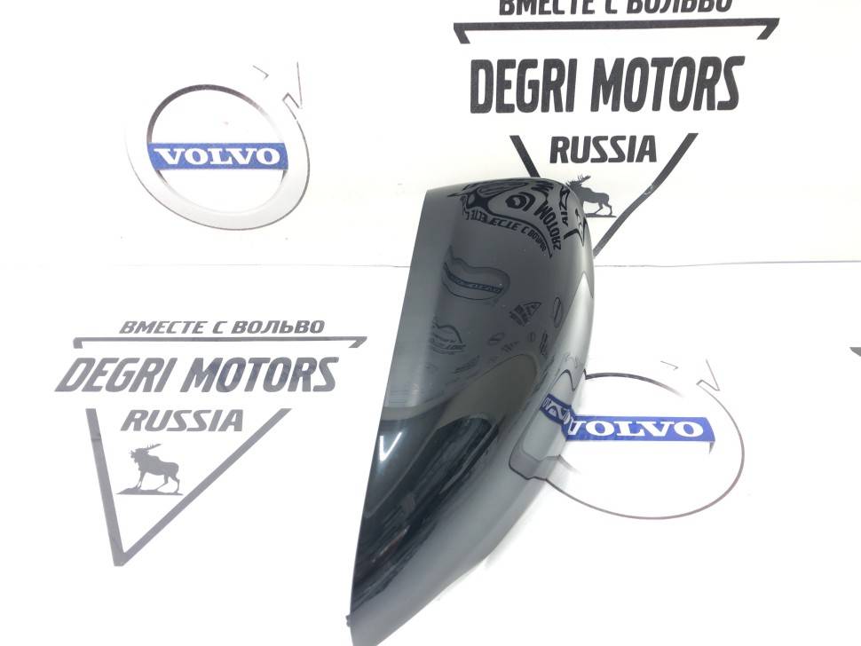 Крышка зеркала правого Вольво ХС60 (14-) \\ VOLVO Original 39821930