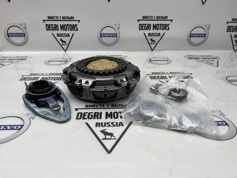 Комплект сцепления Audi A3 \\ 1.8 TFSI \\ Luk 602000100