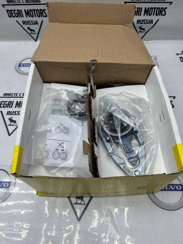 Комплект сцепления Audi A3 \\ 1.8 TFSI \\ Luk 602000100