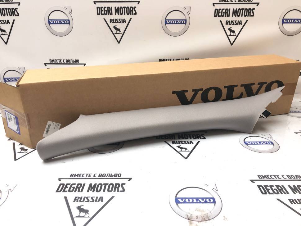 Панель левая \\ VOLVO 39856777