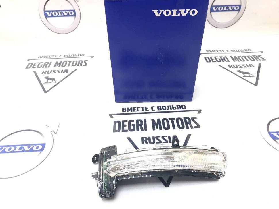 Повторитель поворота левого зеркала VOLVO XC60 \\ VOLVO Original 31371878