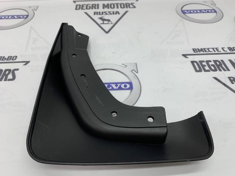 Брызговики передние (комплект 2 шт) \\ VOLVO S80 07- \\ SWParts SW30664836