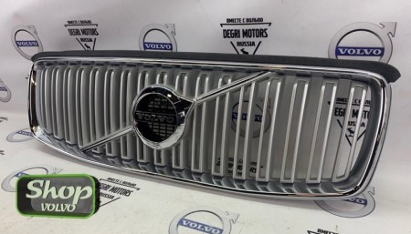Решетка радиатора Вольво XC90 II \\ под камеру \\ VOLVO Original 31425936