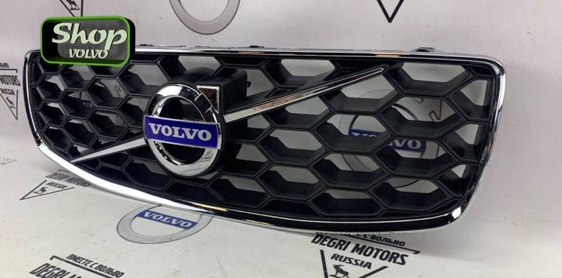 Решетка радиатора с эмблемой Вольво ХС70 II с 2014 года \\ CH 175000- \\ SW31383753