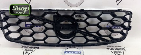 Решетка радиатора с эмблемой Вольво ХС70 II с 2014 года \\ CH 175000- \\ SW31383753