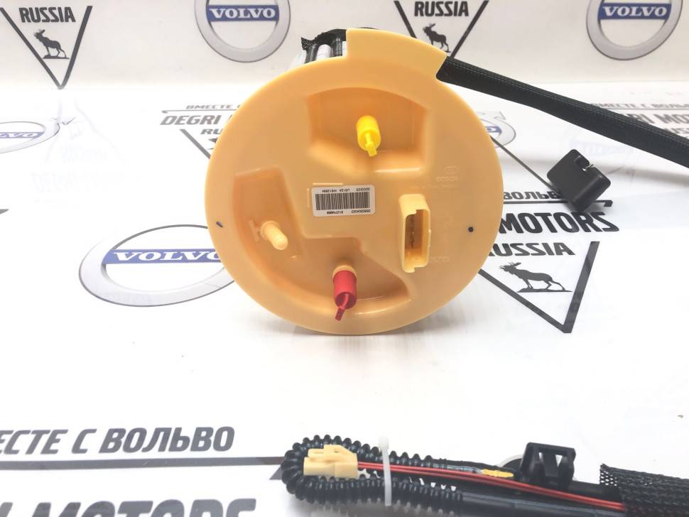 Насос топливный Volvo S60 II, S80 II, XC70 II, XC60 \\ VOLVO Original 31274669