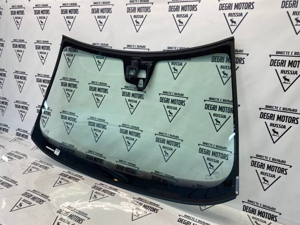 Стекло лобовое с установочным к-том VOLVO S80 II, V70 III, XC70 II \\ VOLVO Original 31298749