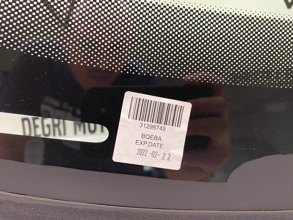 Стекло лобовое с установочным к-том VOLVO S80 II, V70 III, XC70 II \\ VOLVO Original 31298749