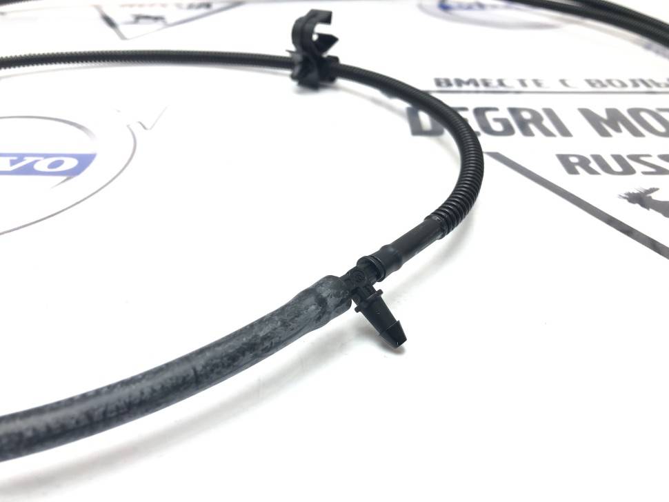 Шланг омывателя лобового стекла \\ VOLVO Original 31425851