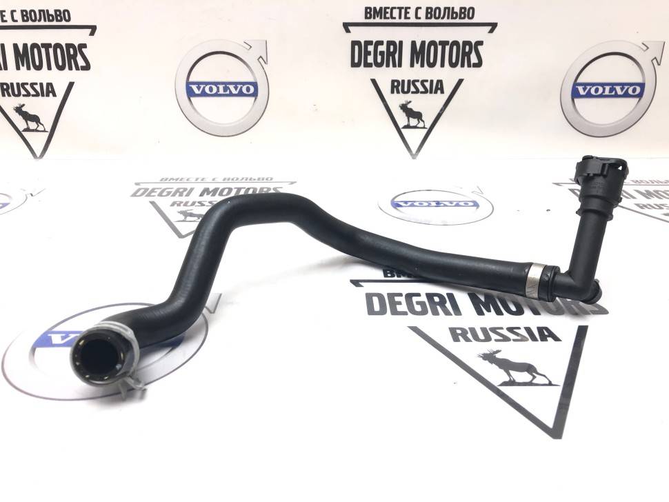 Шланг системы охлаждения Volvo S60 III, XC60 II, XC90 II \\ VOLVO Original 31338713