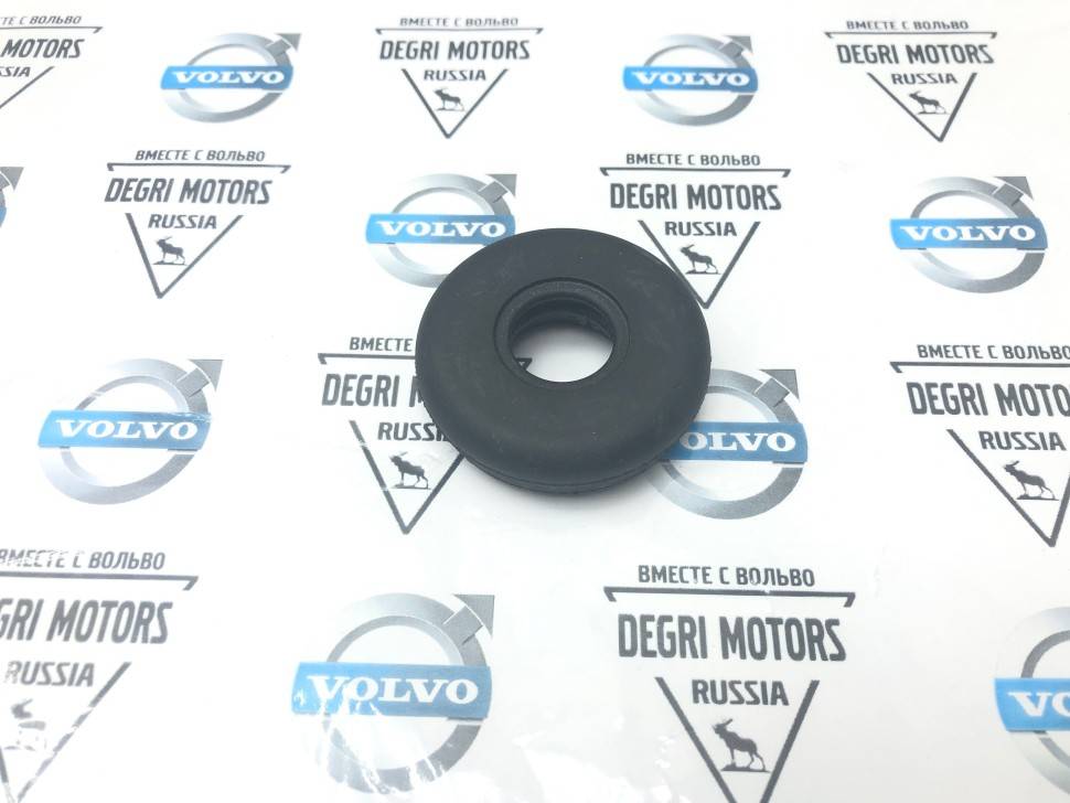 Уплотнение механизма стеклоочистителя 5-й двери VOLVO XC90 \\ VOLVO Original 30753102