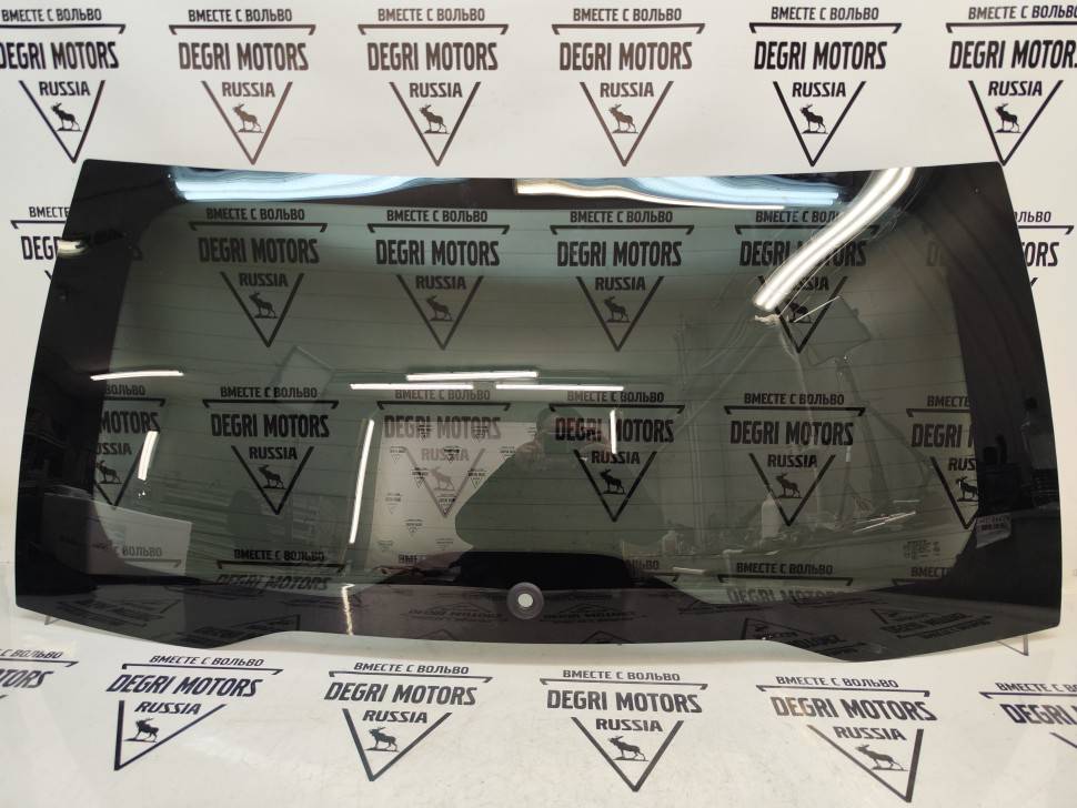 Rear window \\ VOLVO Original 32244970