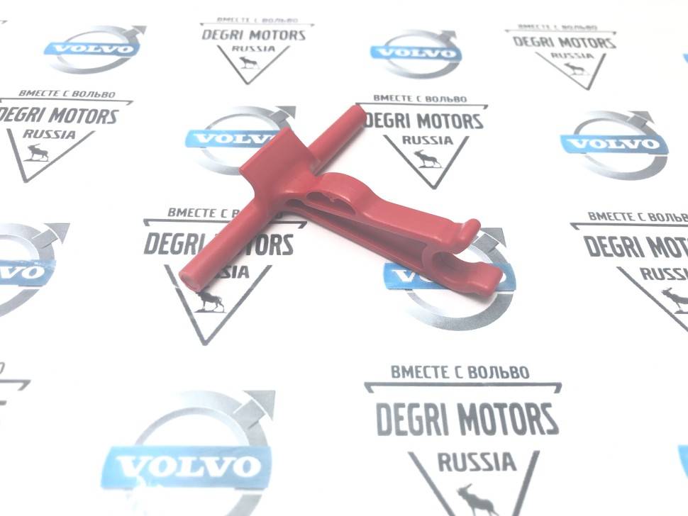 Держатель заднего сиденья Volvo V70 II, XC70 \\ VOLVO Original 9467652