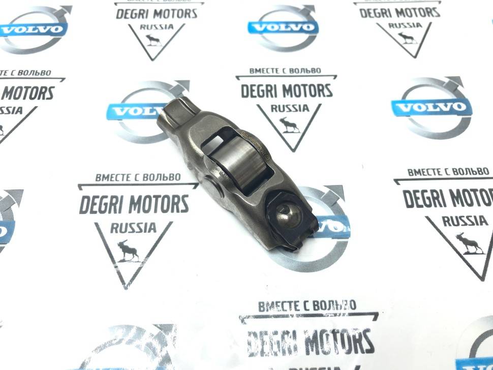 Коромысло клапана двигателя Volvo D4204Txx \\ VOLVO Original 31401339
