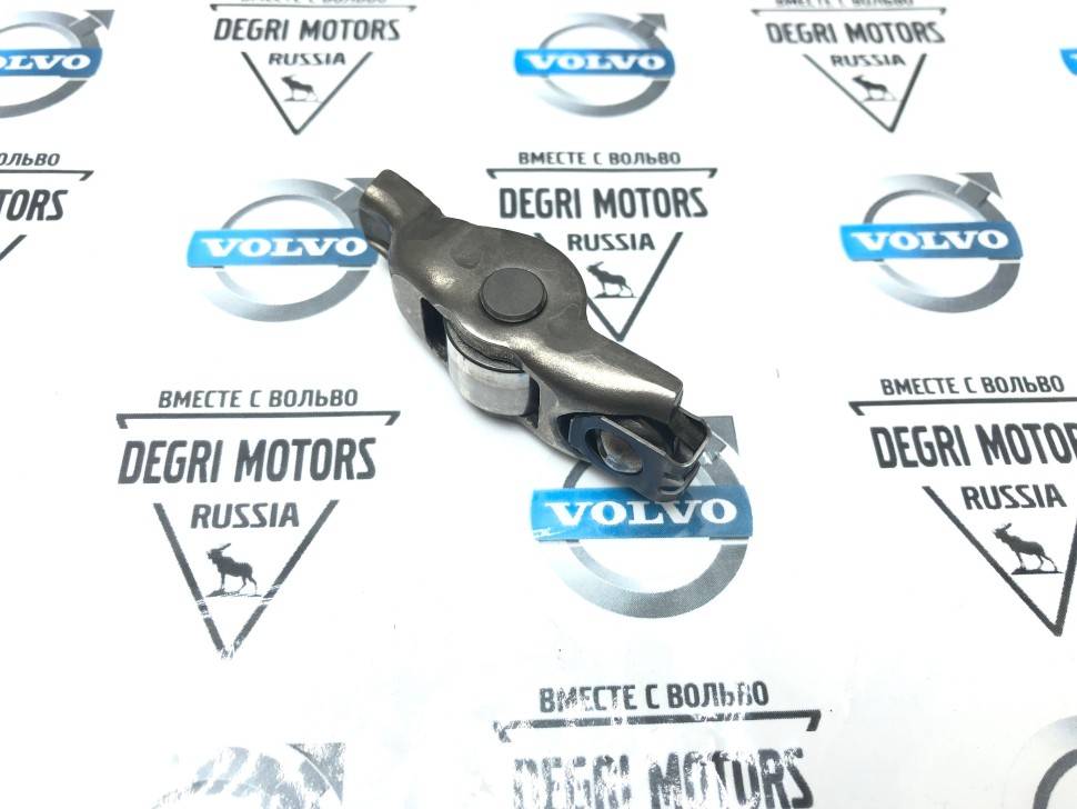 Коромысло клапана двигателя Volvo D4204Txx \\ VOLVO Original 31401339