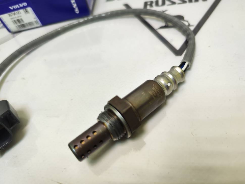 Датчик лямбда-зонд задний Вольво S60 (11-), S80 (07-), V70 (08-), XC60, XC70 (08-) CH 22625- \\ VOLVO (Original) 30756122