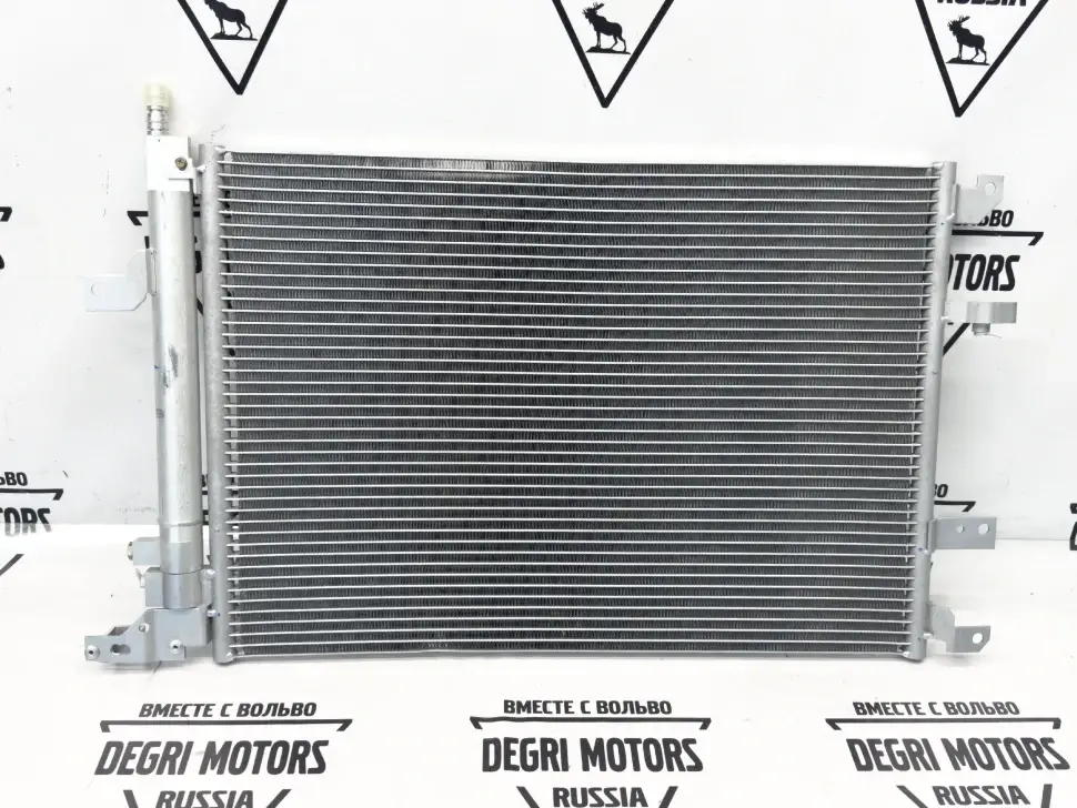 Радиатор кондиционера VOLVO S60, S80, XC70 \\ с 2005 г.в. \\ SW Parts SW31267200