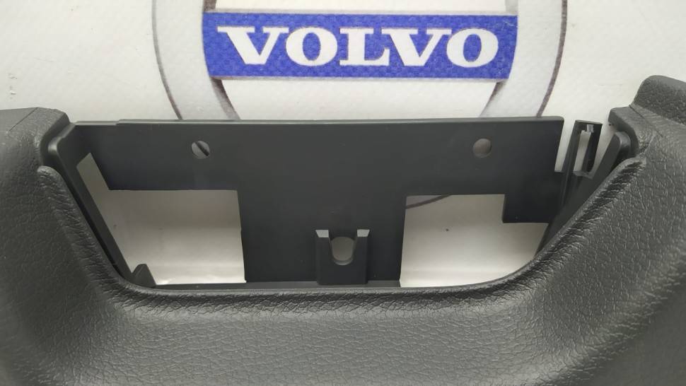 Панель боковая сидения переднего левого VOLVO S60, S80 (-06) \\ VOLVO Original 9196011 \\ VOLVO Original 9196011