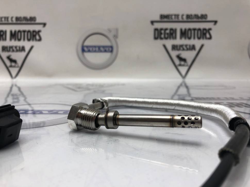 Датчик температуры катализатора Volvo C30, C70, S40 II, V50, S60CC, S60 II, V60, S80 II, V60CC, V70 III, XC70 II, XC60 \\ GParts VO30713642