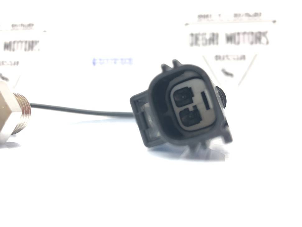 Датчик температуры катализатора Volvo C30, C70, S40 II, V50, S60CC, S60 II, V60, S80 II, V60CC, V70 III, XC70 II, XC60 \\ GParts VO30713642