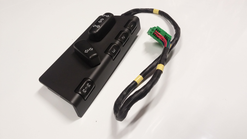 Панель управления сидением левым с памятью Volvo S60, S80, XC70, XC90 \\ VOLVO Original 39980245