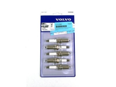 Комплект свечей зажигания Volvo S60 II, V40CC, XC60, V70R, S80 II \\ B5254T12, B5254T14 \\ VOLVO (Original) 31361653
