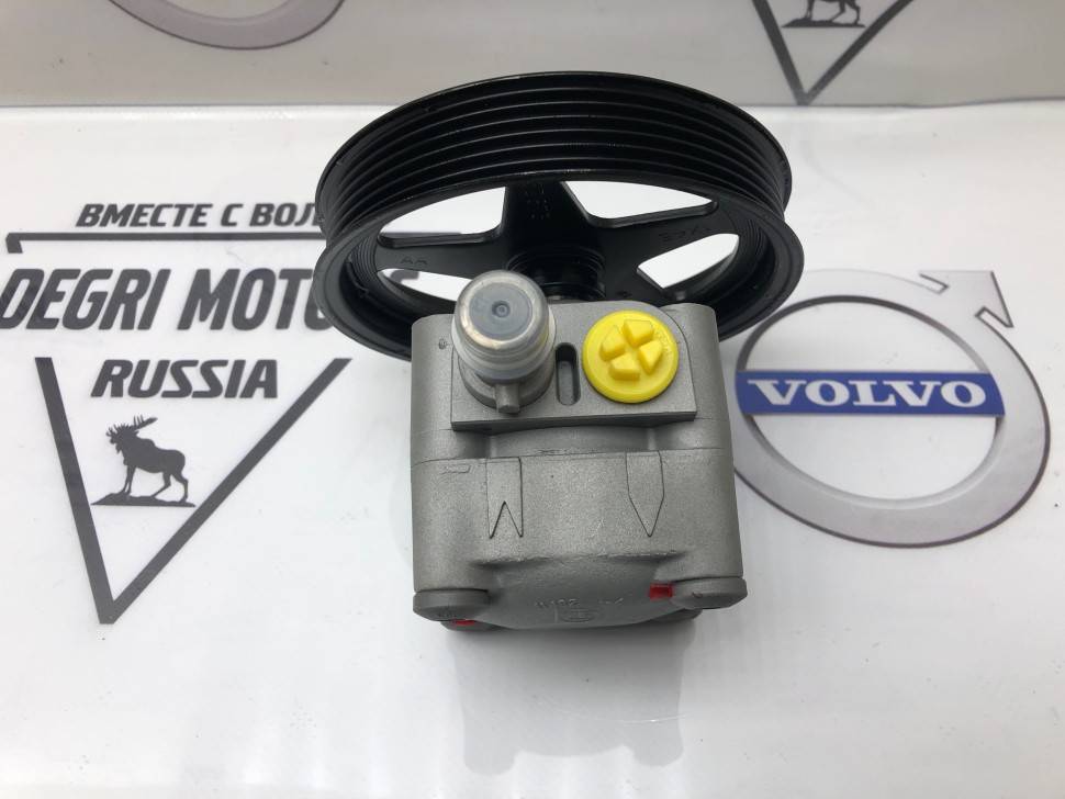 Насос ГУР VOLVO XC90 02-06 S80 B524*4T** \\ REIKANEN P2411