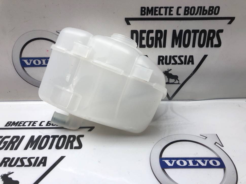Расширительный бачок VOLVO S80 (-06), XC90 \\ GParts VO30760100
