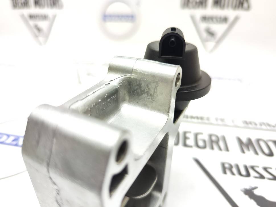 Заслонка клапана EGR Volvo S60 II, S80 II, XC70 II, XC60 \\ VOLVO Original 31219277