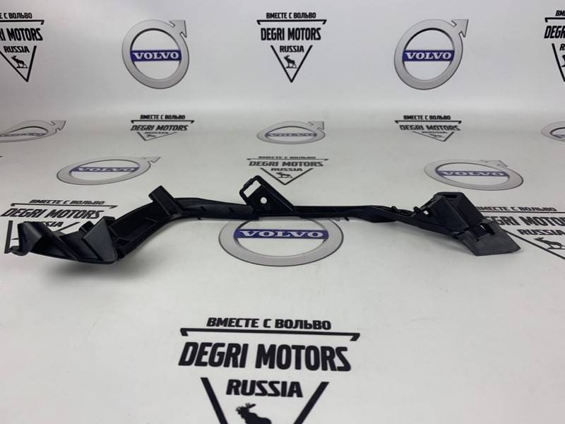 Кроншейн переднего бампера правый VOLVO XC90 II SWParts SW31383680