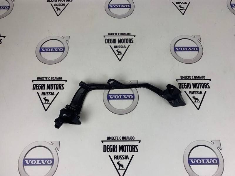 Кроншейн переднего бампера правый VOLVO XC90 II SWParts SW31383680