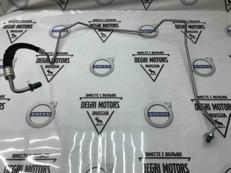 Шланг выского давления ГУР Вольво XC90 \\ VOLVO (Original) 30645993