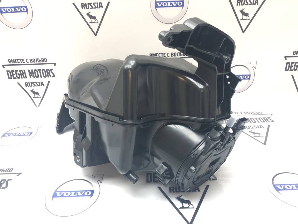 Бак насос AdBlue мочевины Volvo XC60 II, S90 II, V90CC, V60 II, V60CC \\ VOLVO Original 31405814