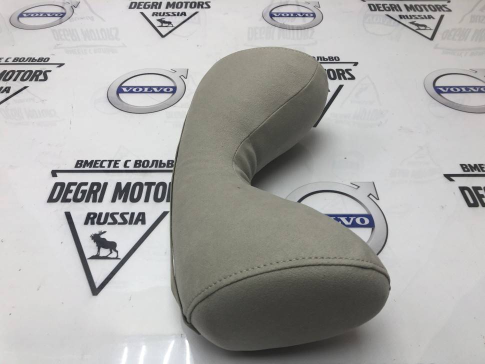 Подушка подголовник для отдыха VOLVO S90 II, V90 II, XC40, XC60 II, XC90 II \\ VOLVO Original 31470561
