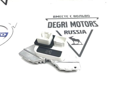 Резистор моторчика печки Volvo S60, S80, V70 II, XC70, XC90 \\ GParts VO8693262