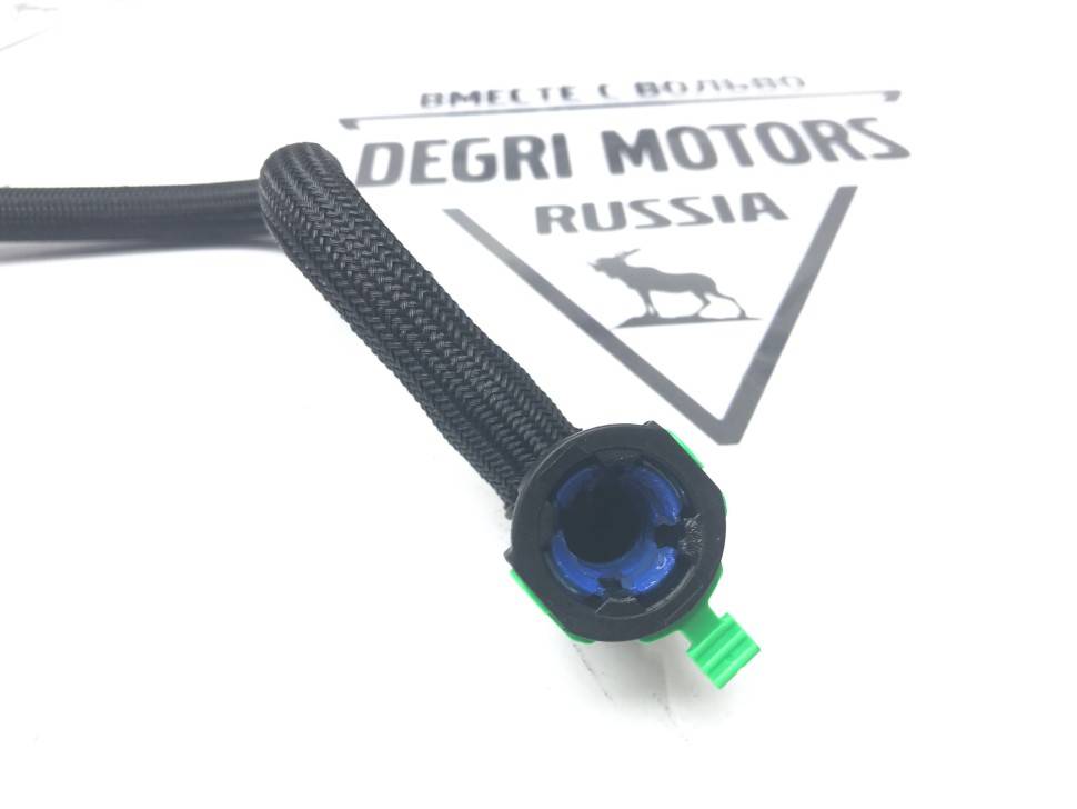 Трубка маслоохладителя верхняя VOLVO S60 II, XC60, XC70 II \\ VOLVO Original 31368679