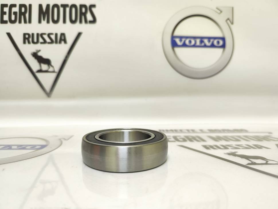 Подшипник правого привода Volvo C30, C70 II, S40 II, S60 II, S80 II, XC60 \\ FEBI 19945