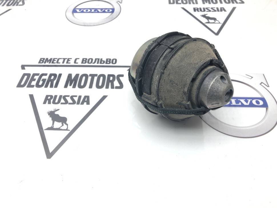 Опора двигателя задняя гидравлическая \\ Дизель \\ VOLVO S60,S80,XC70,XC90 \\ VOLVO (Original) 31262155