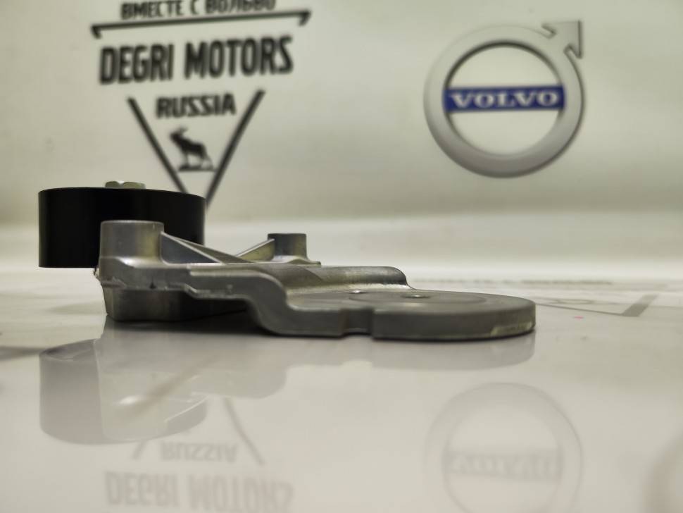 Кронштейн ролика натяжителя ремня ГРМ Volvo Бензин P3, SPA \\ SW Parts SW31493092