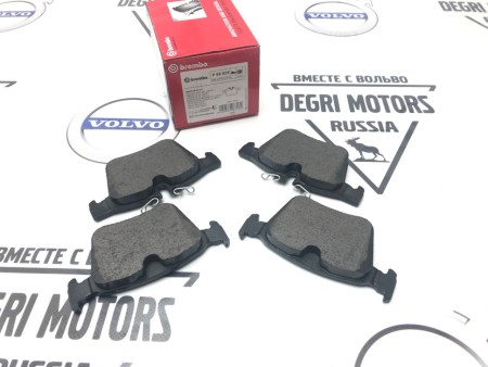 Колодки тормозные задние Вольво XC90 II, XC60 II \\ 17" дюймов \\ BREMBO P 86 029