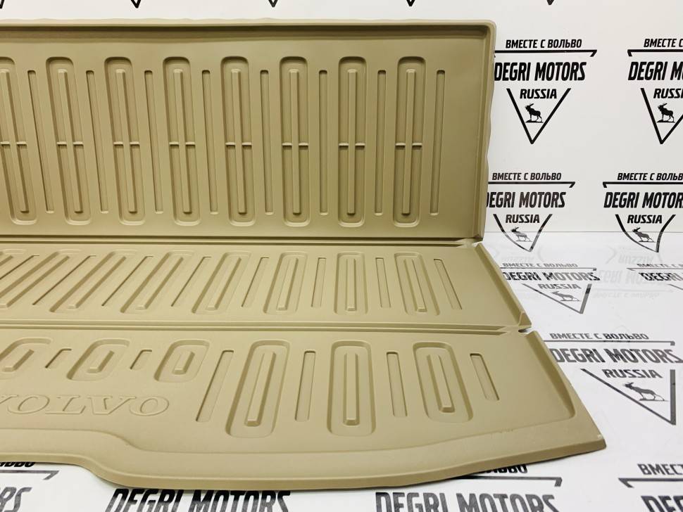 Ковер в багажник светлый XC60 Вольво \\ VOLVO Original