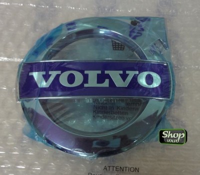 Эмблема (круглая) Вольво C30,S40 II,S60 II,S80 II,XC70 II,XC90 \\ CH 113000- \\ VOLVO (Original) 31383031