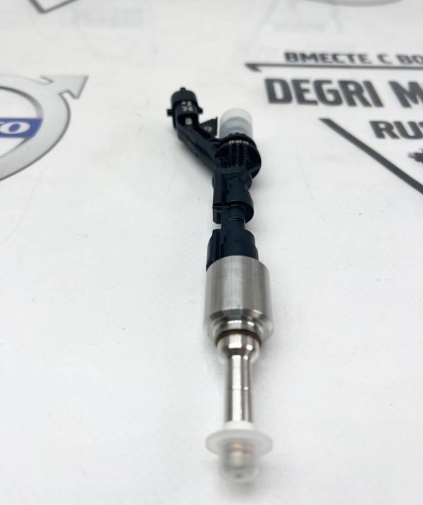 Форсунка топливная Вольво S60 II, S80 II, V40 II \\ BOSCH 0 261 500 394