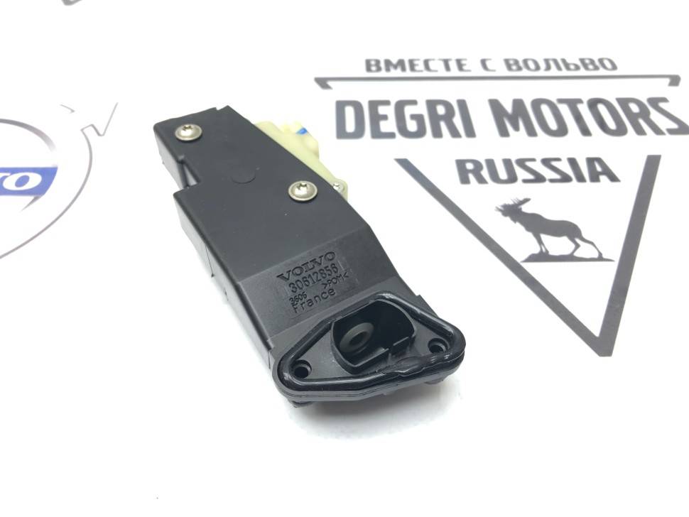 Замок лючка топливного бака Volvo S60, S80, V70 II, XC70, XC90 \\ VOLVO Original 30612856