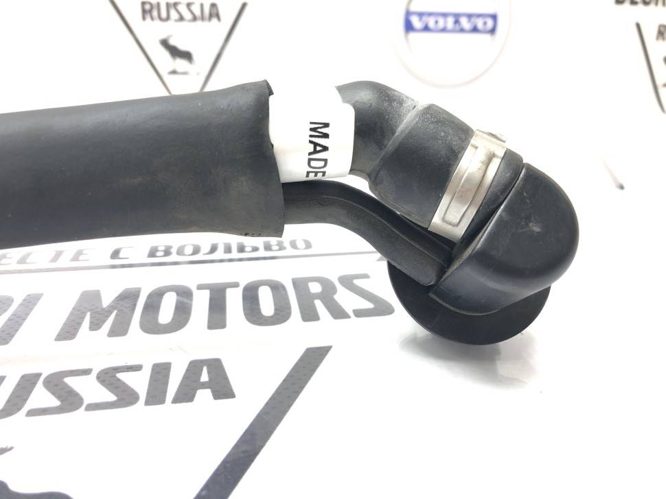 Трубка вентиляции кратерных газов VOLVO 850 \\ VOLVO Original 9125598